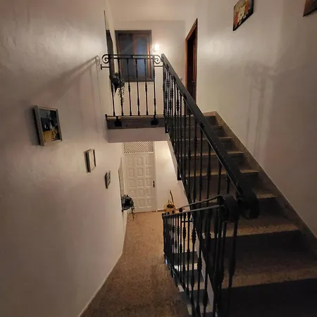 Apartment Casa Sara 1 *